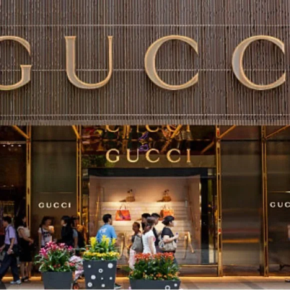 Authentic Gucci Collection - Picture 16 of 16